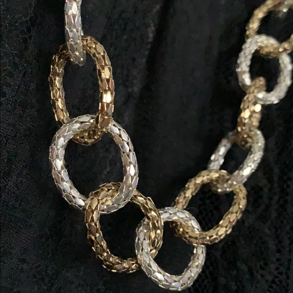 Necklace - Picture 2 of 6